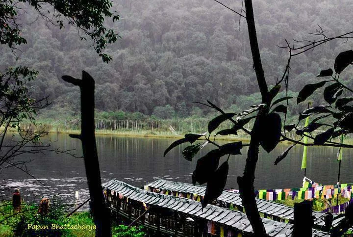 Khecheopalri Lake