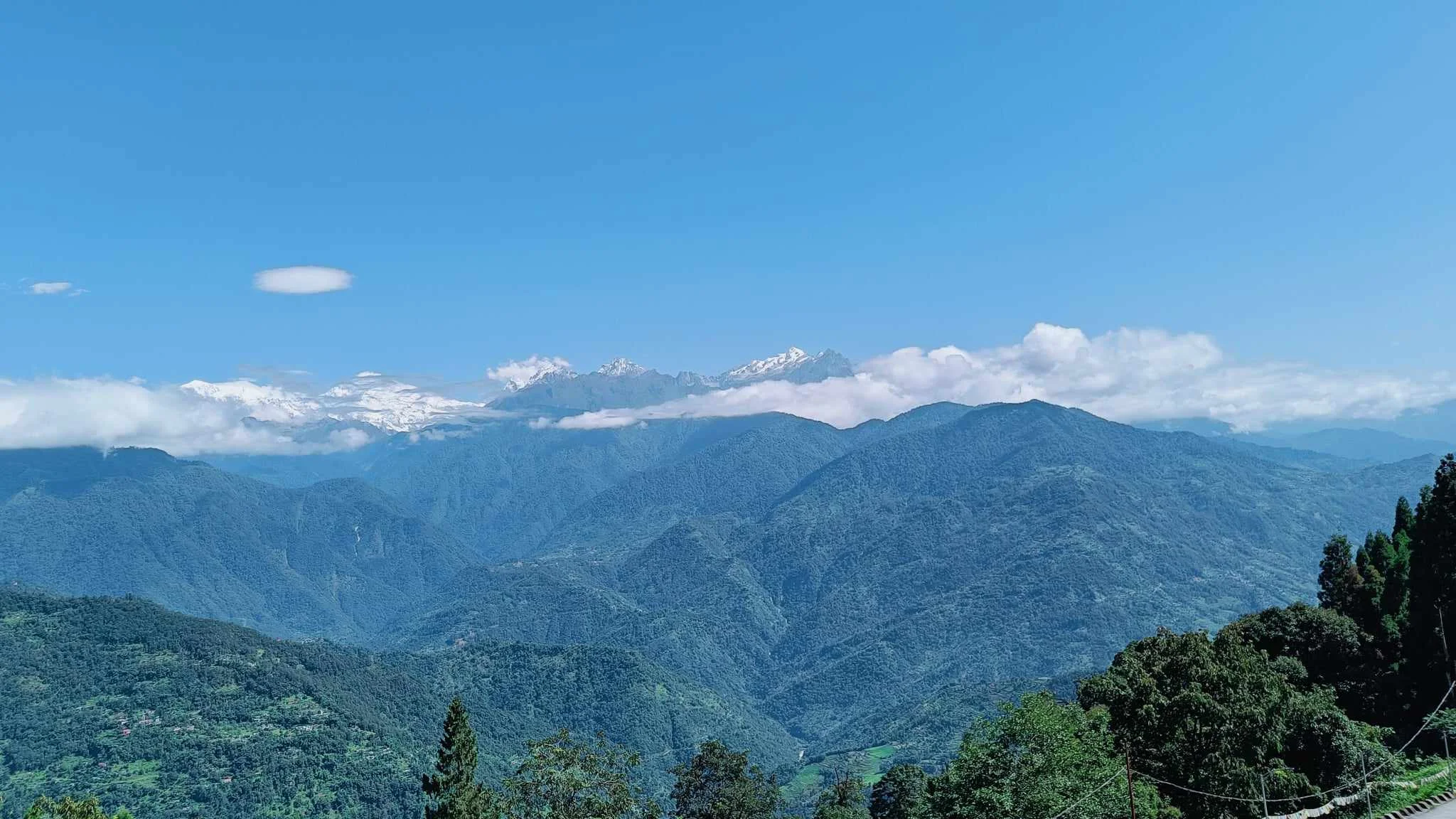 Green hills of Pelling